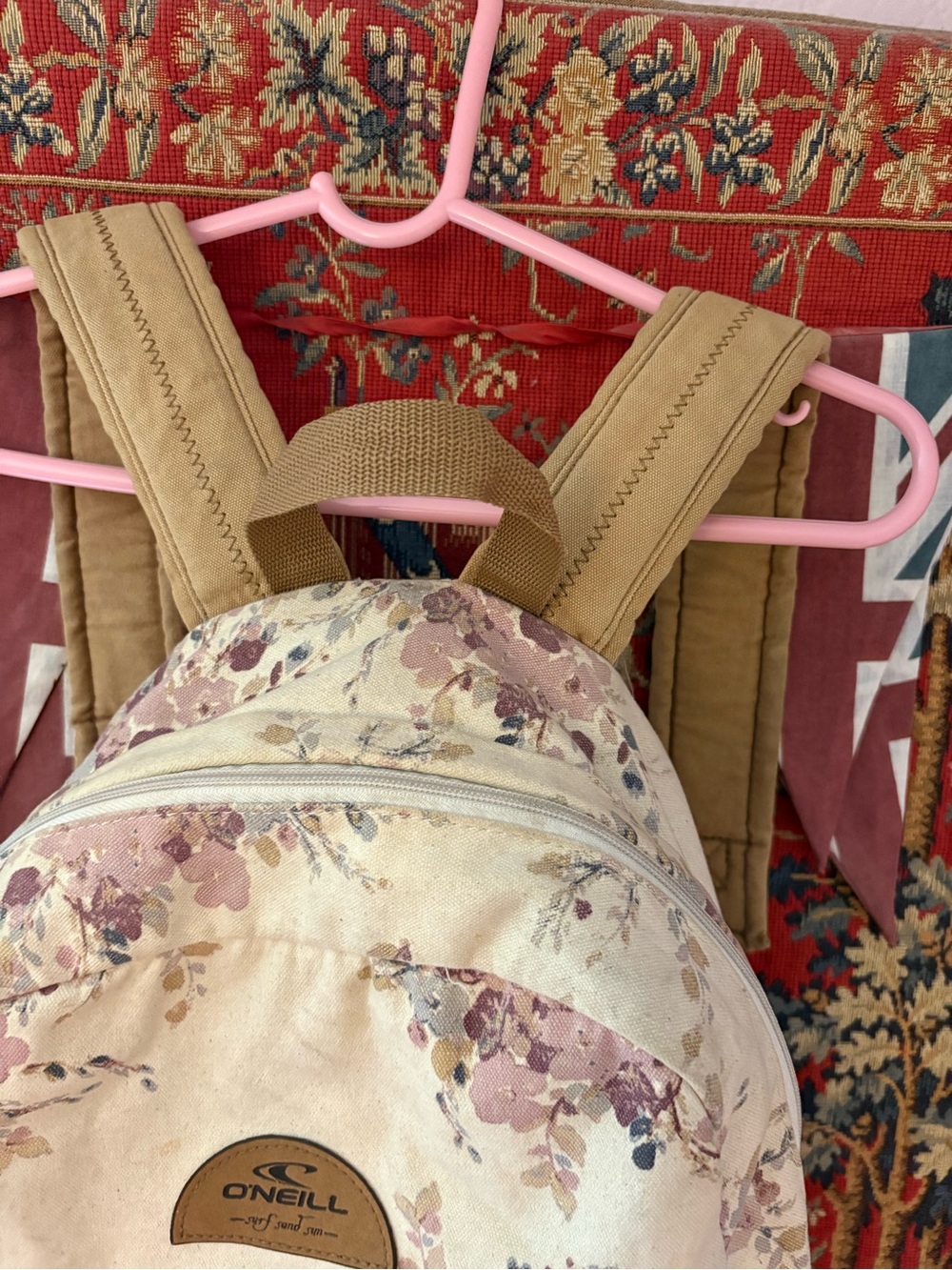 O'Neill Cream Backpack with Dusty Rose Floral Print - Picture 5 of 12